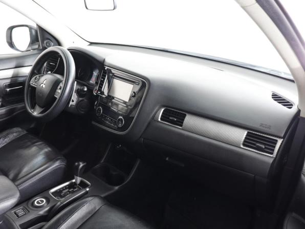 Mitsubishi Outlander III с пробегом 2012 года, цена 1 070 000 рублей, 328269 км, внедорожник, Автокод Объявления