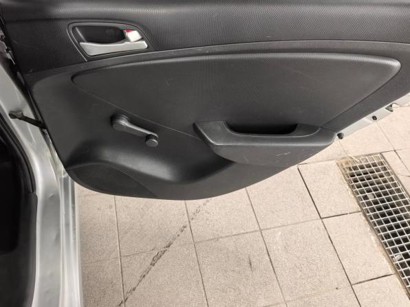 Hyundai Solaris I с пробегом 2014 года, цена 840 000 рублей, 146000 км, седан, Автокод Объявления
