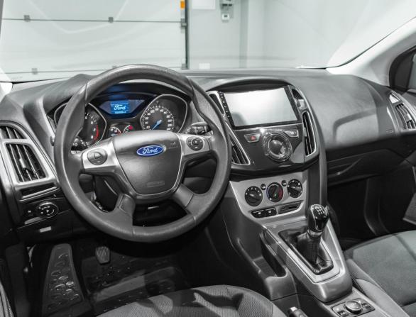 Ford Focus III с пробегом 2013 года, цена 575 000 рублей, 186908 км, хэтчбек, Автокод Объявления