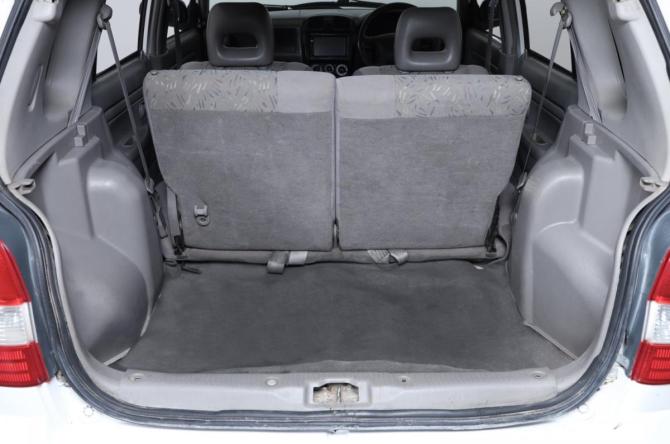 Mazda Demio I (DW) с пробегом 2000 года, цена 279 000 рублей, 243200 км, хэтчбек, Автокод Объявления