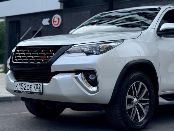 Toyota Fortuner II с пробегом 2017 года, цена 3 250 000 рублей, 146646 км, внедорожник, Автокод Объявления