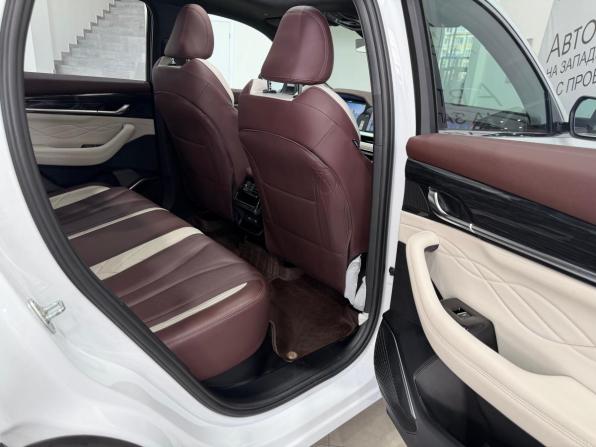 Geely Monjaro I с пробегом 2022 года, цена 2 889 000 рублей, 42981 км, внедорожник, Автокод Объявления