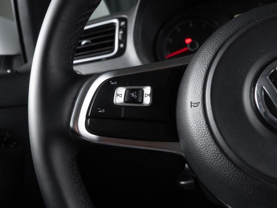 Volkswagen Polo V Рестайлинг Волгоград  - изображение 15
