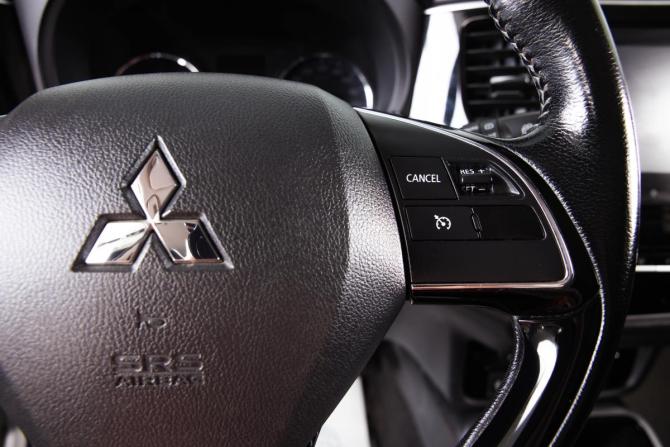 Mitsubishi Outlander III Рестайлинг 3 с пробегом 2022 года, цена 2 459 000 рублей, 98450 км, внедорожник, Автокод Объявления