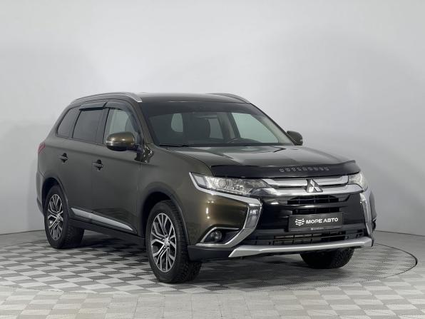 Mitsubishi Outlander III Рестайлинг 3 с пробегом 2018 года, цена 1 799 000 рублей, 98000 км, внедорожник, Автокод Объявления