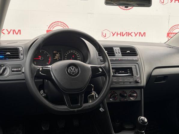 Volkswagen Polo V Рестайлинг с пробегом 2017 года, цена 949 000 рублей, 189421 км, седан, Автокод Объявления