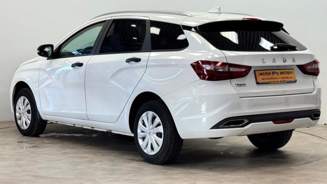 Lada (ВАЗ) Vesta I Рестайлинг (NG) с пробегом 2023 года, цена 1 225 000 рублей, 29630 км, универсал, Автокод Объявления