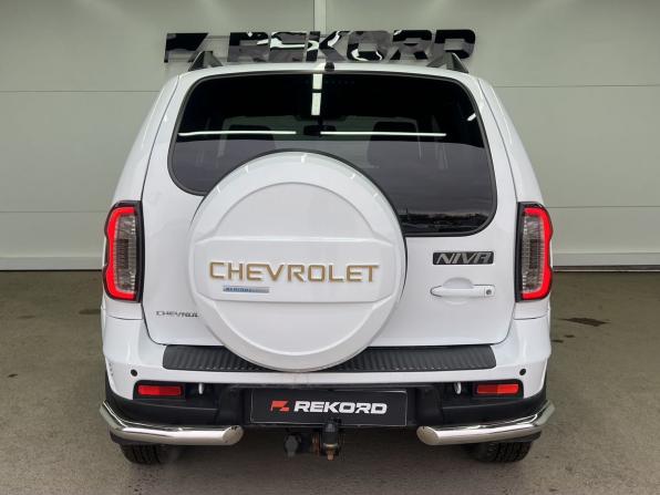 Chevrolet Niva I Рестайлинг с пробегом 2019 года, цена 929 000 рублей, 91754 км, внедорожник, Автокод Объявления