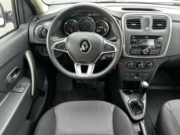 Renault Logan II Рестайлинг с пробегом 2019 года, цена 1 120 000 рублей, 61263 км, седан, Автокод Объявления