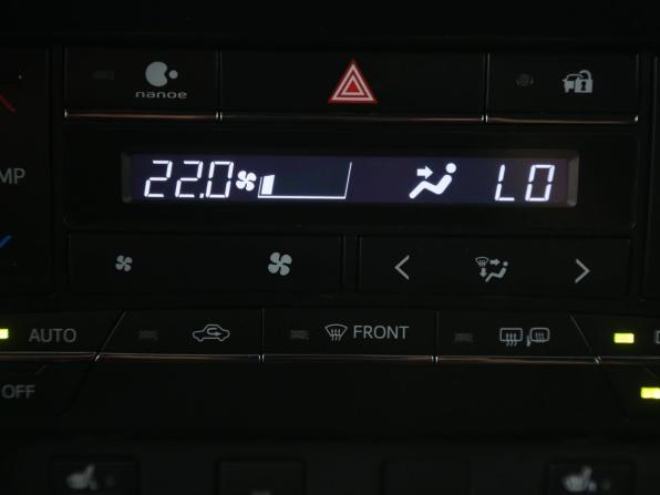 Toyota Camry VII (XV50) Рестайлинг 2 с пробегом 2017 года, цена 1 881 000 рублей, 250000 км, седан, Автокод Объявления