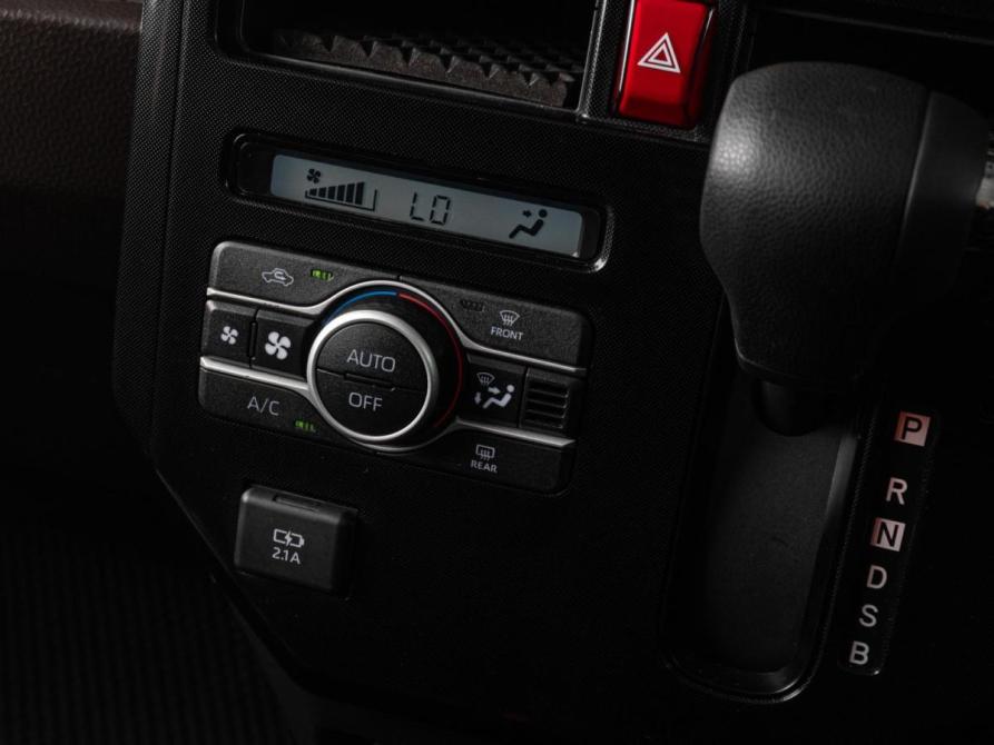 Toyota Roomy I Рестайлинг Тюмень  - изображение 12