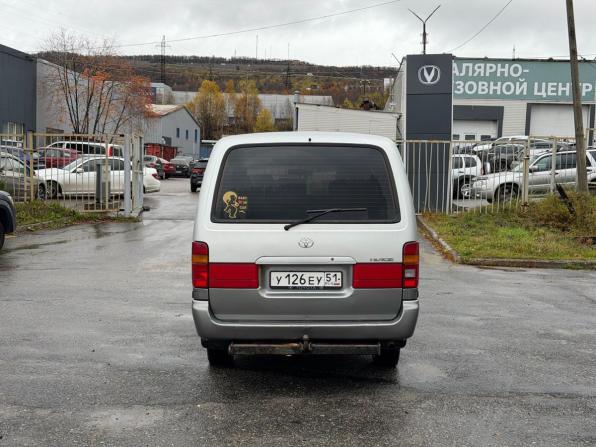 Toyota HiAce H100 с пробегом 2003 года, цена 699 000 рублей, 431000 км, минивэн, Автокод Объявления
