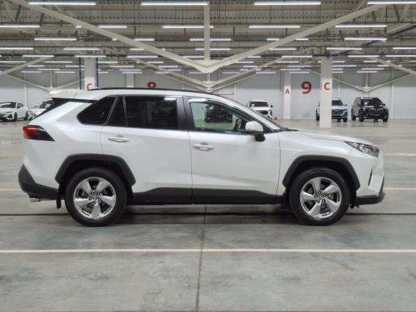 Toyota RAV4 V (XA50) с пробегом 2020 года, цена 3 230 000 рублей, 52544 км, внедорожник, Автокод Объявления