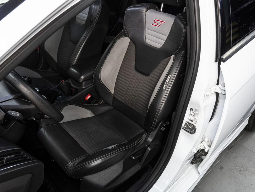 Ford Focus ST III Тюмень  - изображение 14