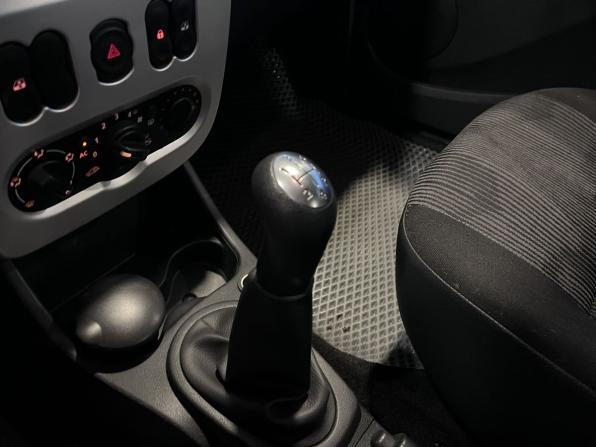 Renault Sandero I с пробегом 2012 года, цена 672 000 рублей, 106614 км, хэтчбек, Автокод Объявления