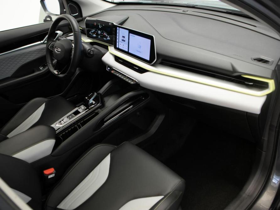 Geely Coolray I Рестайлинг Москва  - изображение 28