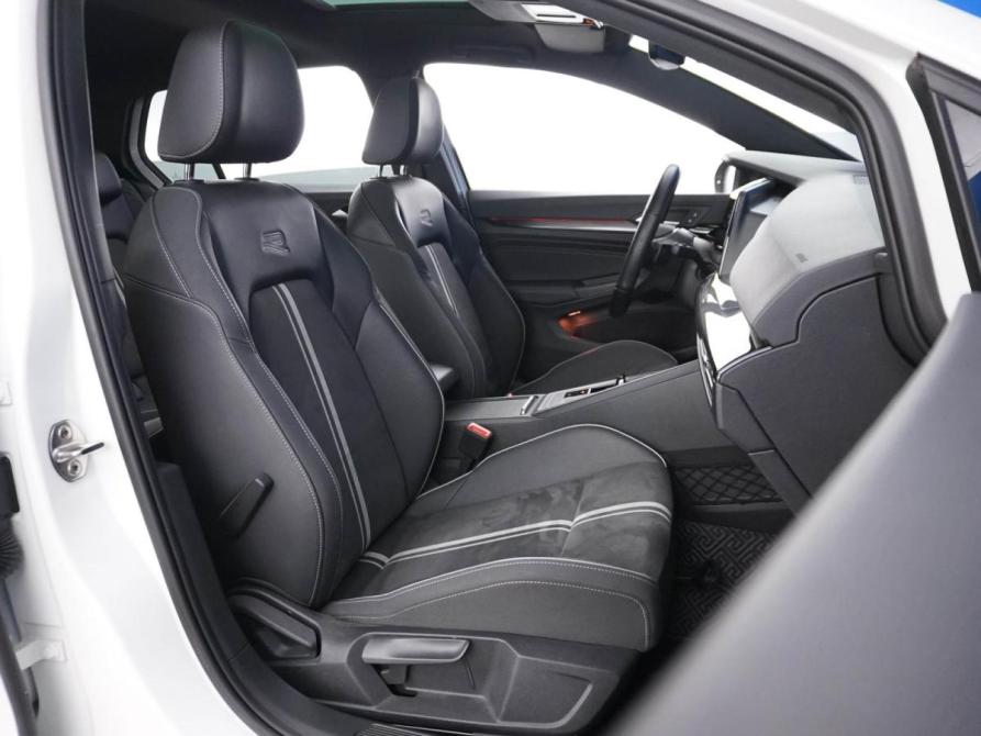 Volkswagen Golf VIII Москва  - изображение 8