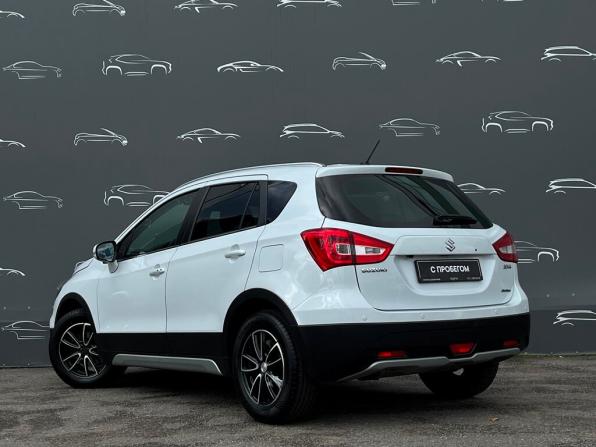 Suzuki SX4 II (S-Cross) Рестайлинг с пробегом 2021 года, цена 1 735 600 рублей, 66271 км, хэтчбек, Автокод Объявления