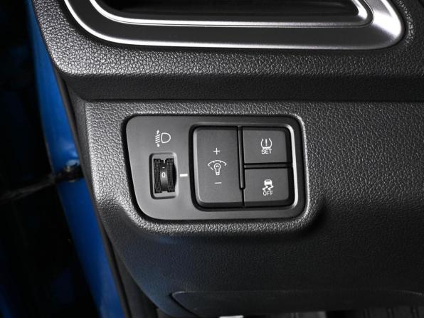 Hyundai Solaris II с пробегом 2019 года, цена 1 599 000 рублей, 78119 км, седан, Автокод Объявления