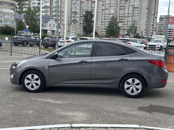 Hyundai Solaris I с пробегом 2014 года, цена 865 000 рублей, 176328 км, седан, Автокод Объявления