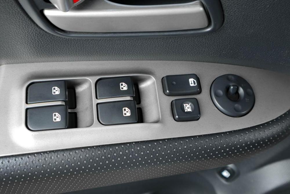Kia Carens II (UN) Тюмень  - изображение 17