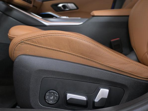 BMW 3 серии VII (G2x) Рестайлинг с пробегом 2023 года, цена 4 810 000 рублей, 59080 км, седан, Автокод Объявления