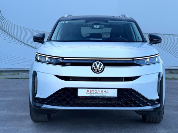 Volkswagen Tavendor I Рестайлинг с пробегом 2026 года, цена 6 200 000 рублей, 10 км, внедорожник, Автокод Объявления