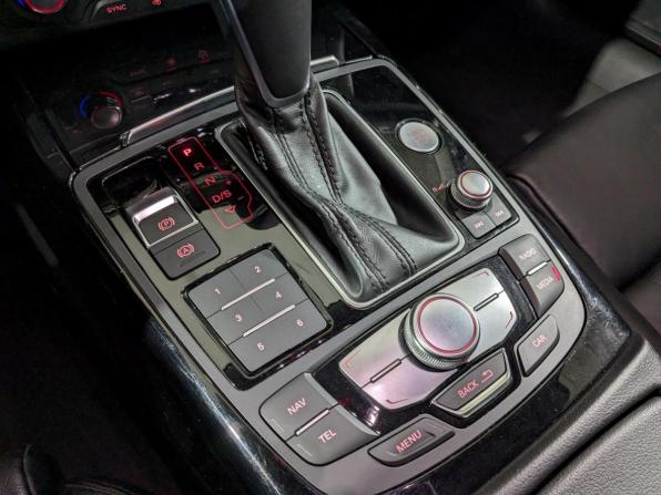Audi A6 IV (C7) Рестайлинг с пробегом 2017 года, цена 3 100 000 рублей, 64730 км, седан, Автокод Объявления