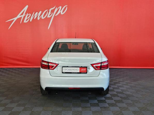 Lada (ВАЗ) Vesta I с пробегом 2016 года, цена 848 000 рублей, 55524 км, седан, Автокод Объявления