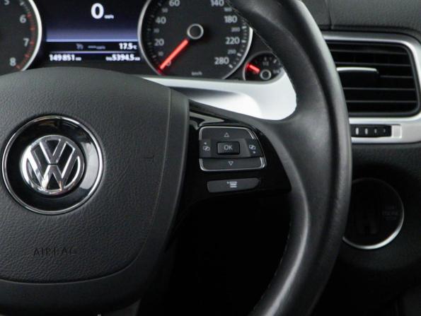 Volkswagen Touareg II с пробегом 2012 года, цена 1 849 046 рублей, 149851 км, внедорожник, Автокод Объявления