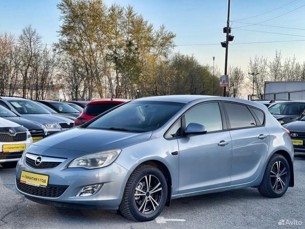 Opel Astra J с пробегом 2012 года, цена 619 000 рублей, 131037 км, хэтчбек, Автокод Объявления