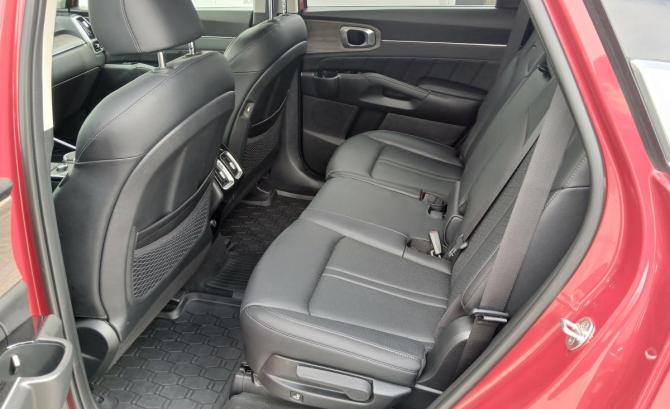 Kia Sorento IV с пробегом 2023 года, цена 4 294 000 рублей, 48666 км, внедорожник, Автокод Объявления