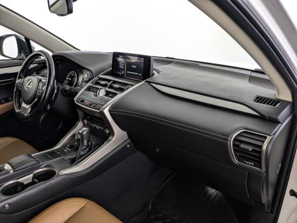 Lexus NX I Рестайлинг с пробегом 2018 года, цена 2 680 000 рублей, 251900 км, внедорожник, Автокод Объявления