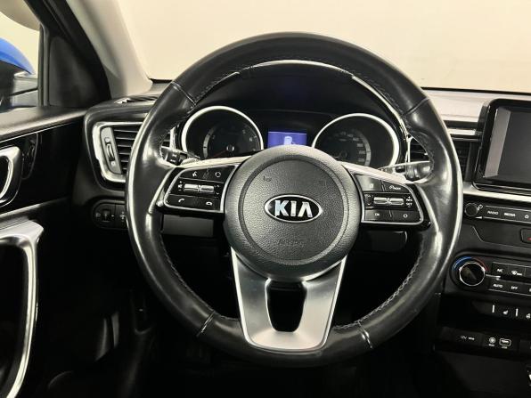 Kia Ceed III с пробегом 2019 года, цена 1 760 000 рублей, 76200 км, хэтчбек, Автокод Объявления