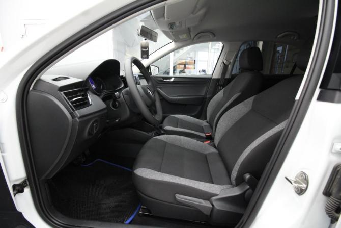 Skoda Rapid II с пробегом 2021 года, цена 1 600 000 рублей, 87000 км, лифтбек, Автокод Объявления