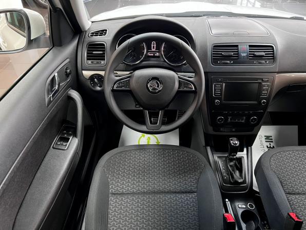 Skoda Yeti I Рестайлинг с пробегом 2014 года, цена 1 560 000 рублей, 143478 км, внедорожник, Автокод Объявления