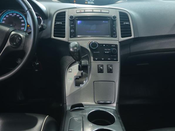Toyota Venza I Рестайлинг с пробегом 2014 года, цена 1 780 000 рублей, 179561 км, внедорожник, Автокод Объявления