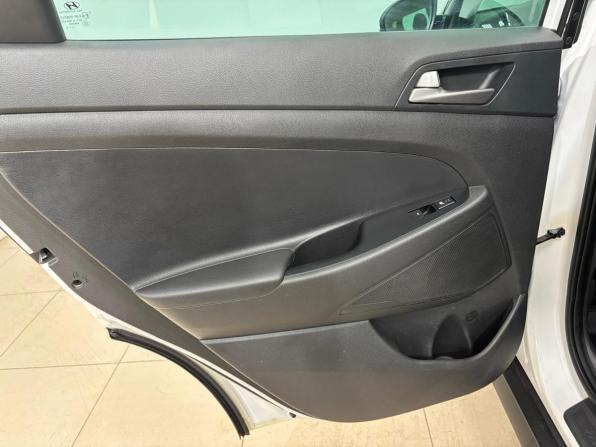 Hyundai Tucson III с пробегом 2018 года, цена 2 400 000 рублей, 95733 км, внедорожник, Автокод Объявления