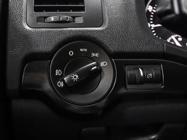 Skoda Octavia II (A5) Рестайлинг с пробегом 2012 года, цена 1 149 000 рублей, 228028 км, универсал, Автокод Объявления