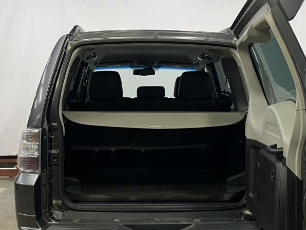 Mitsubishi Pajero IV Рестайлинг 1 с пробегом 2012 года, цена 2 039 000 рублей, 176696 км, внедорожник, Автокод Объявления
