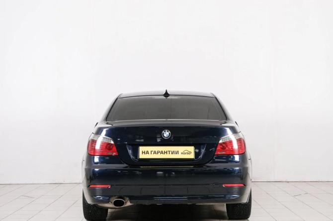 BMW 5 серии V (E60/E61) Рестайлинг с пробегом 2009 года, цена 1 099 000 рублей, 323000 км, седан, Автокод Объявления