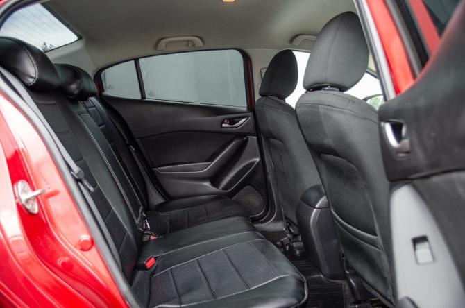 Mazda 3 III (BM) с пробегом 2014 года, цена 1 199 000 рублей, 162000 км, седан, Автокод Объявления