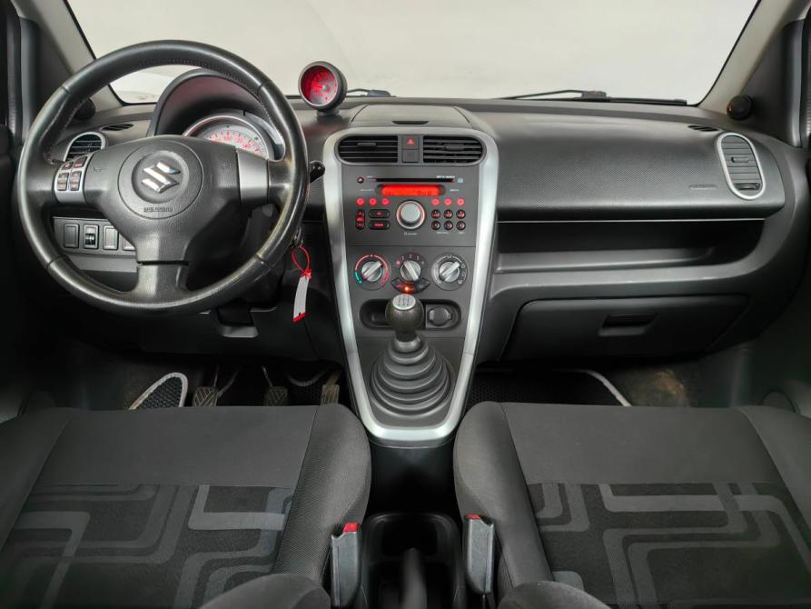 Suzuki Splash I Москва  - изображение 6