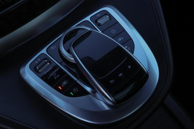 Mercedes-Benz V-Класс III (W447) с пробегом 2016 года, цена 3 968 000 рублей, 236000 км, минивэн, Автокод Объявления