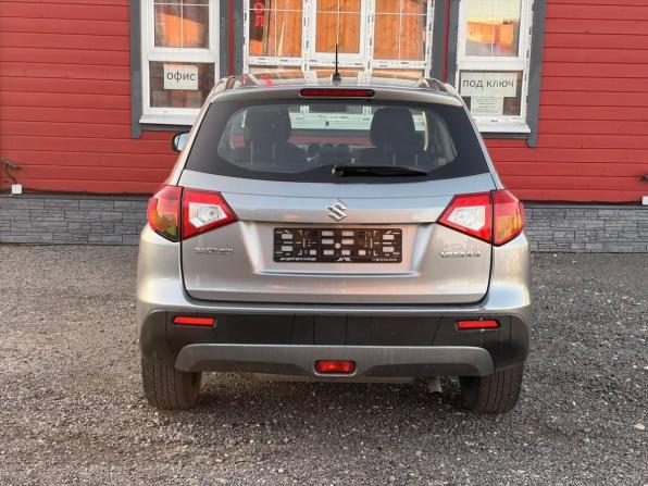 Suzuki Vitara II с пробегом 2015 года, цена 890 000 рублей, 329305 км, внедорожник, Автокод Объявления