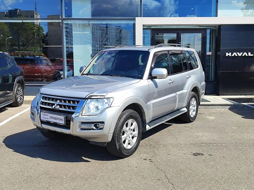 Mitsubishi Pajero IV Рестайлинг 2 Москва  - изображение 1