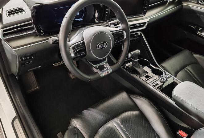 Kia K5 III с пробегом 2021 года, цена 2 650 000 рублей, 91586 км, седан, Автокод Объявления