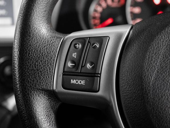 Toyota Ractis II с пробегом 2012 года, цена 924 500 рублей, 120151 км, хэтчбек, Автокод Объявления