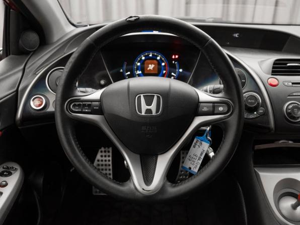 Honda Civic VIII с пробегом 2008 года, цена 680 000 рублей, 354105 км, хэтчбек, Автокод Объявления