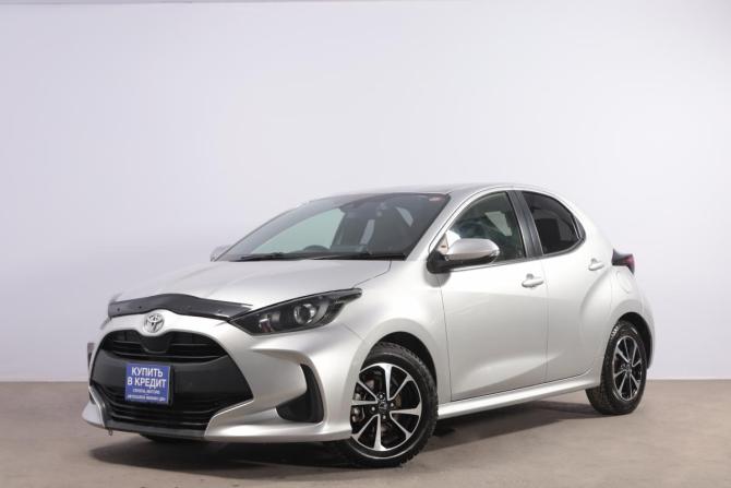 Toyota Yaris II с пробегом 2021 года, цена 1 059 000 рублей, 122000 км, хэтчбек, Автокод Объявления